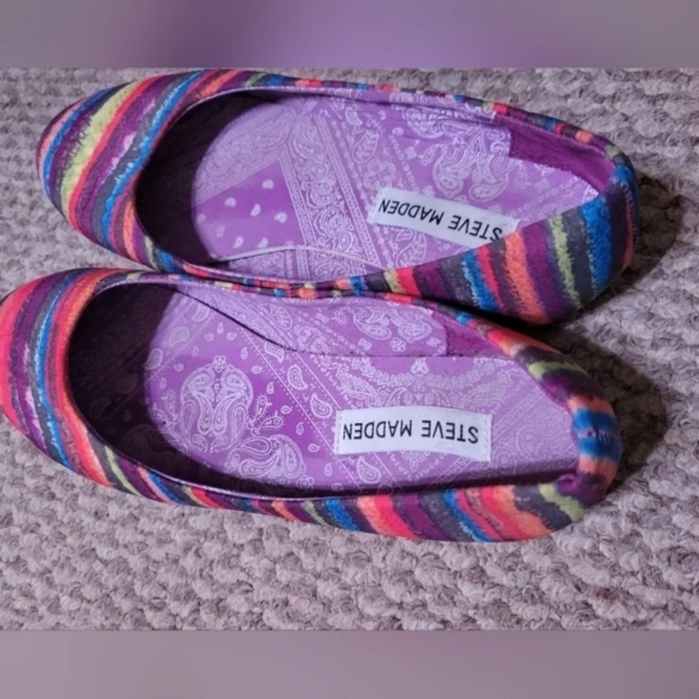 Steve Madden multi color girls‎ size 4 flats